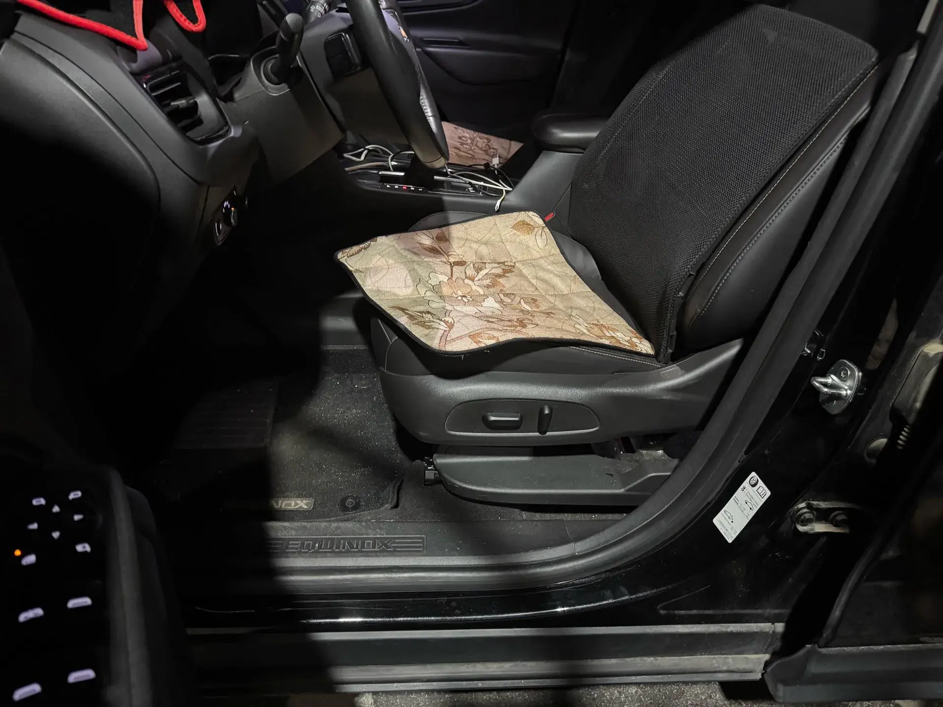 2021 CHEVROLET EQUINOX thumbnail 2