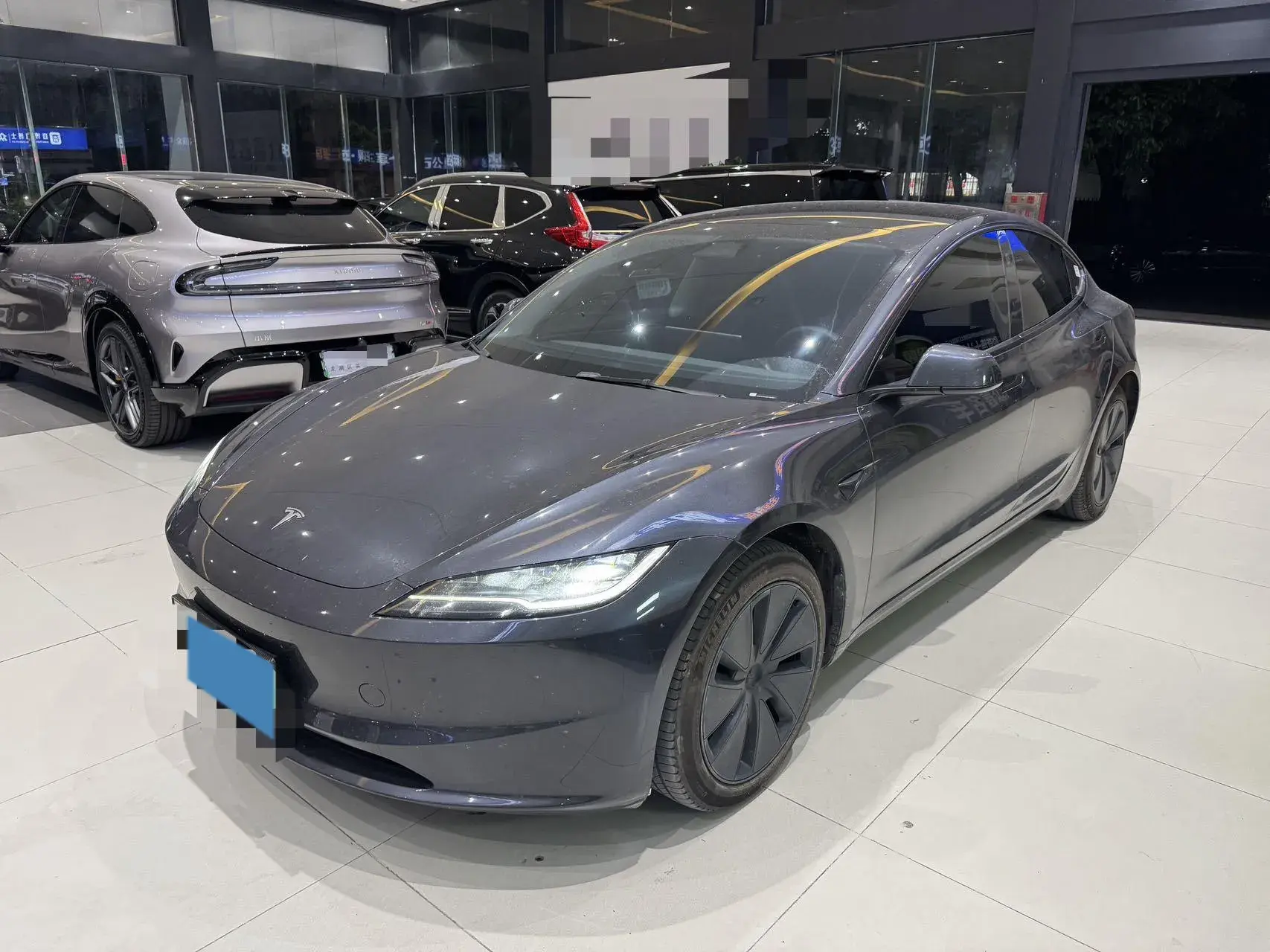 2023 TESLA MODEL view 1