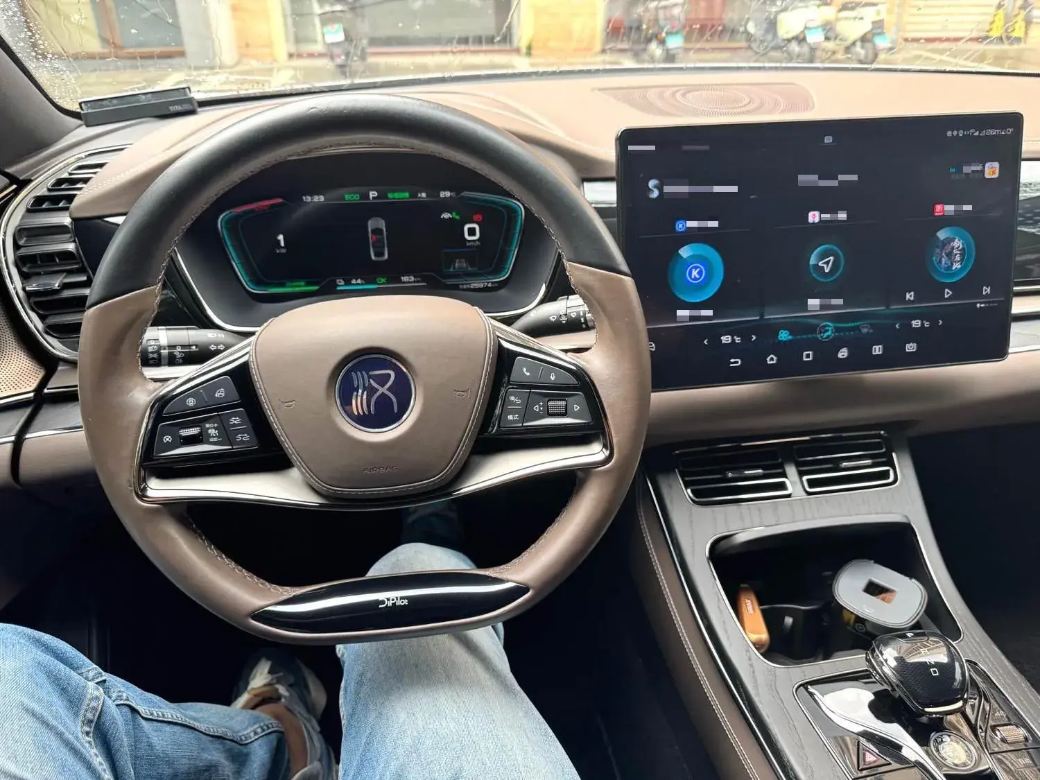 2020 BYD HAN thumbnail 4