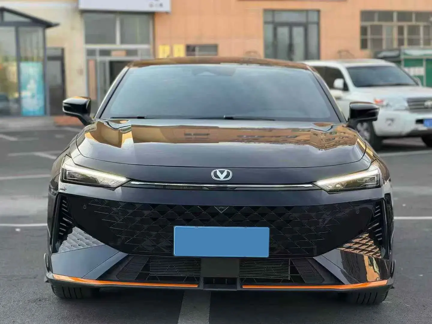 2024 CHANGAN UNI-V thumbnail 2