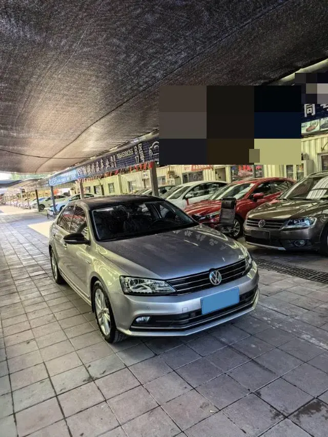 2018 VOLKSWAGEN SAGITAR thumbnail 2