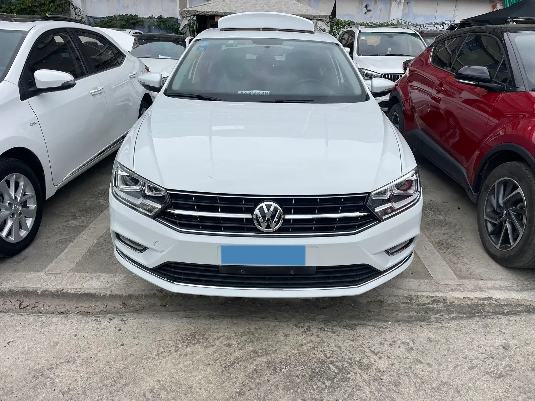 2018 VOLKSWAGEN BORA thumbnail 2