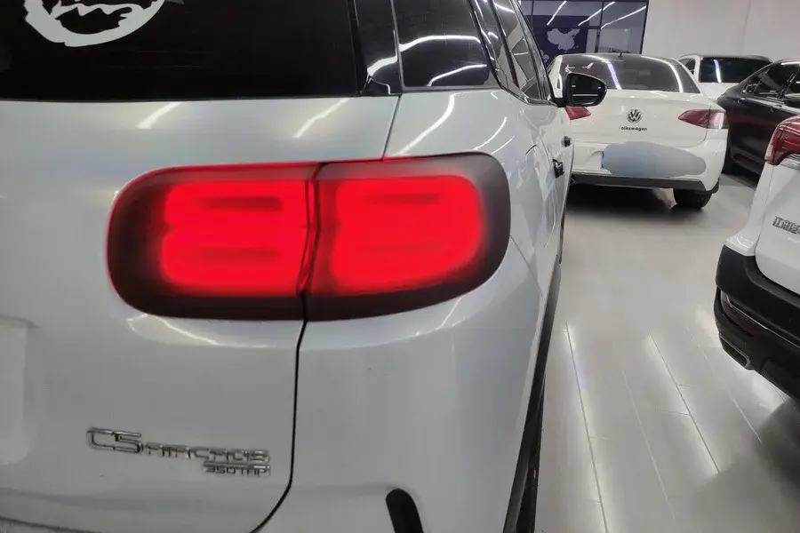 2019 CITROEN C5 thumbnail 4