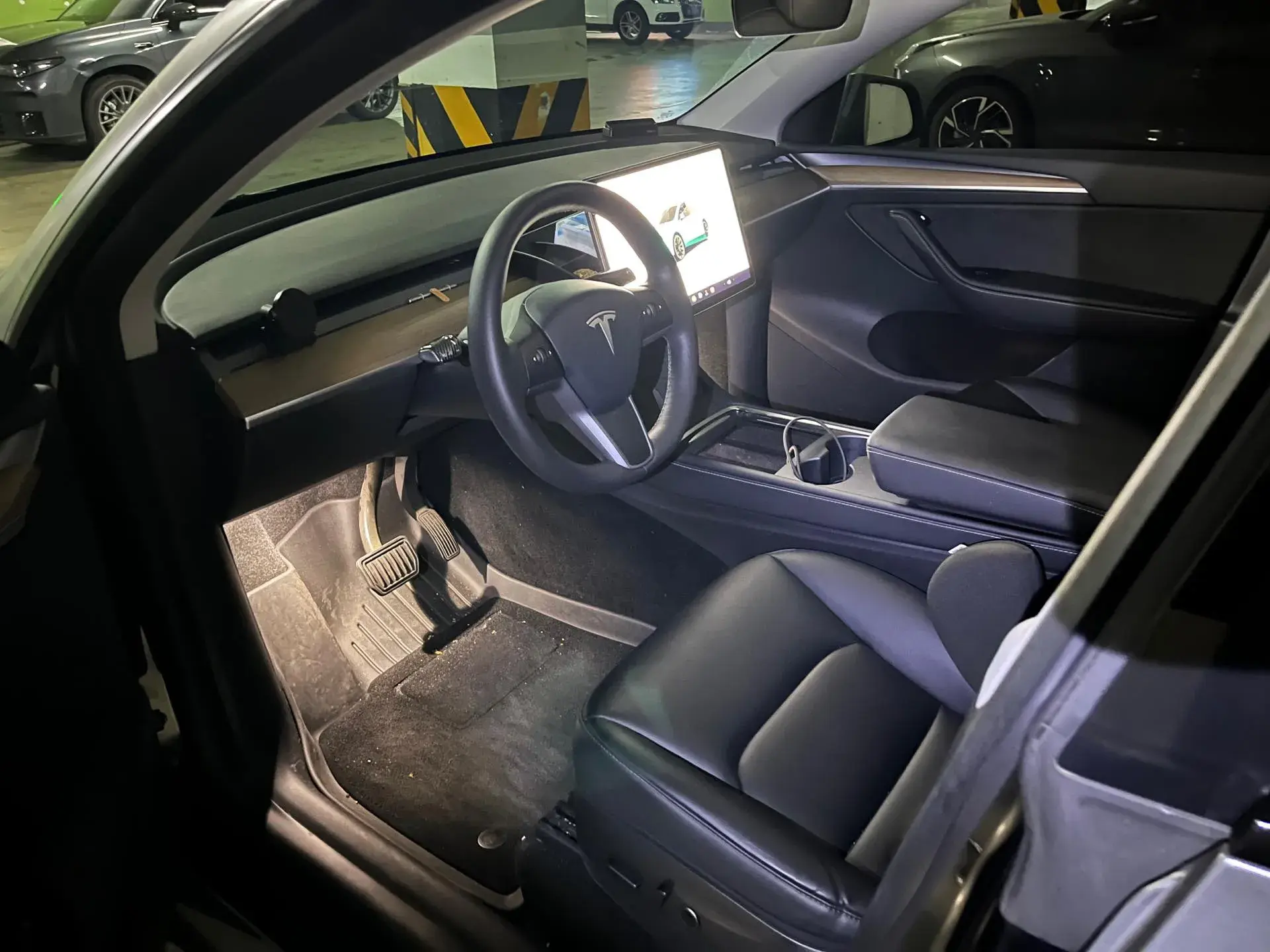 2022 TESLA MODEL thumbnail 2