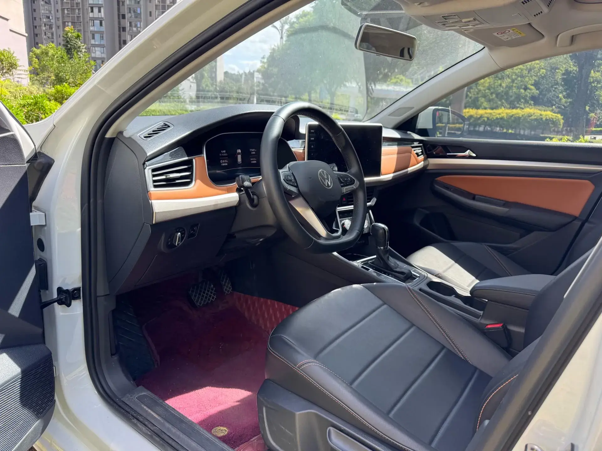 2023 VOLKSWAGEN BORA thumbnail 4