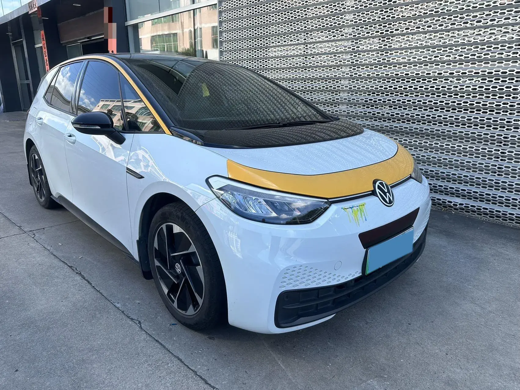 2023 VOLKSWAGEN ID.3 thumbnail 3