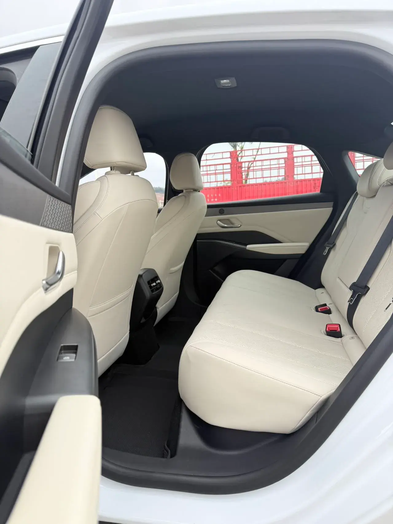 2025 BYD QIN thumbnail 4