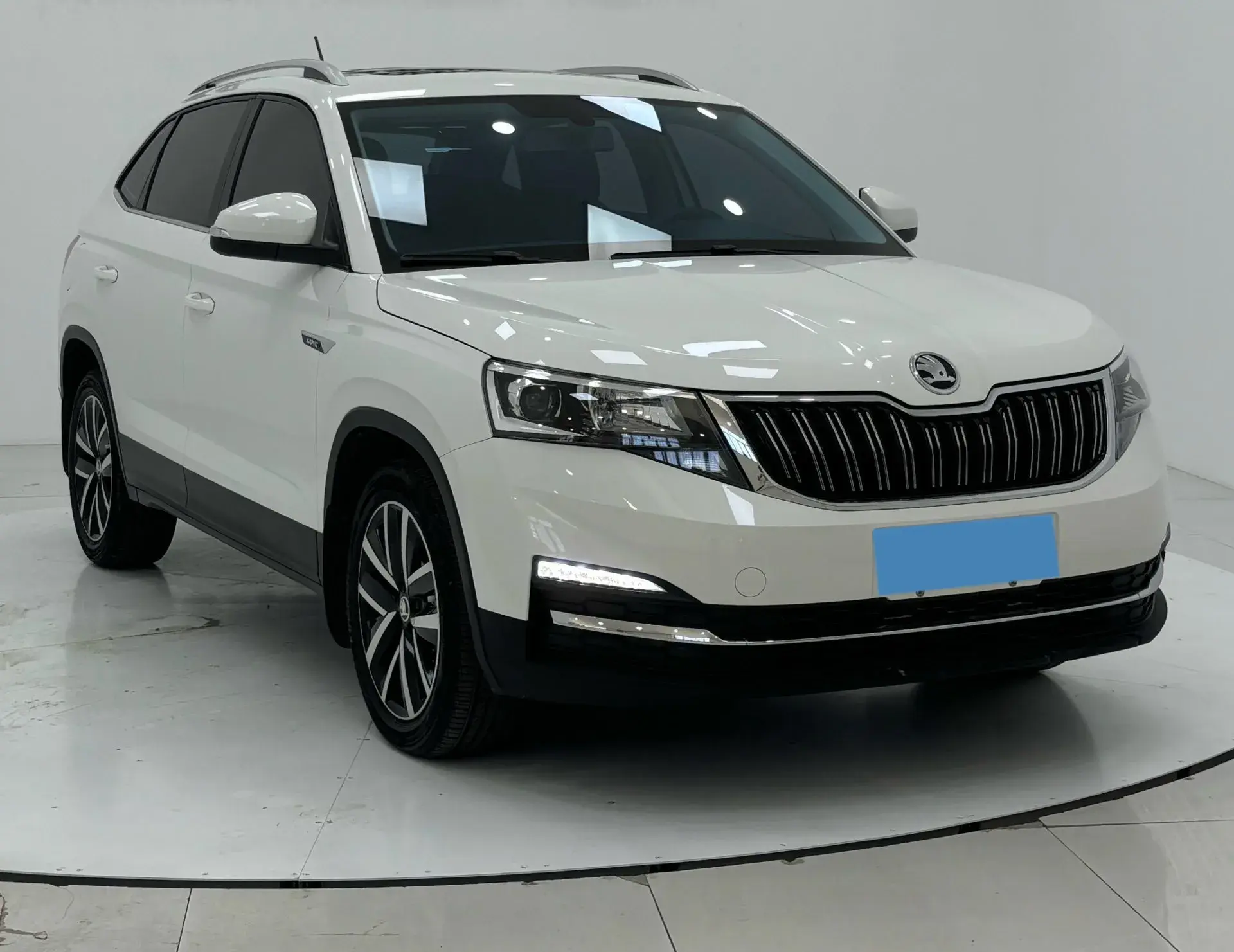 2022 SKODA KAMIQ thumbnail 3