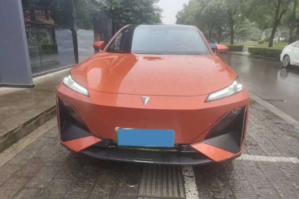 2024 DEEPAL S07 thumbnail 2