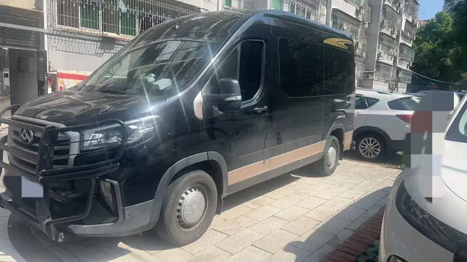 2022 MAXUS XinTu V90 2.0T 150HP L4 6AT