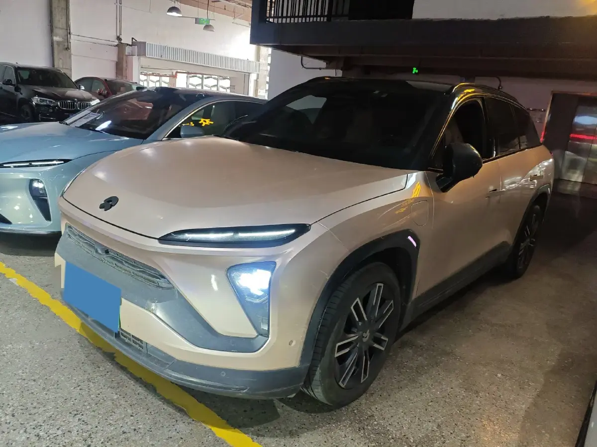 2022 NIO ES6 BEV 75KWH