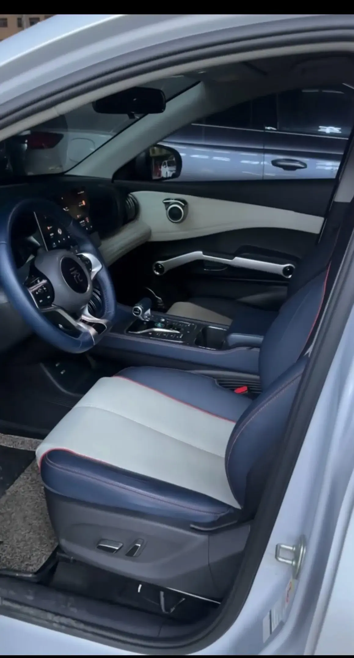 2022 BYD YUAN thumbnail 3