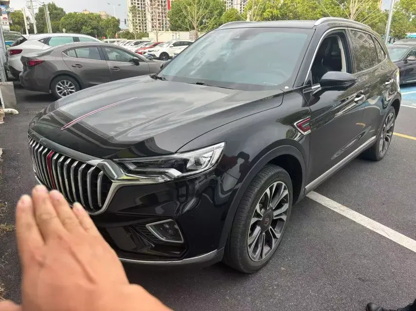 2019 HONGQI HS5 view 1