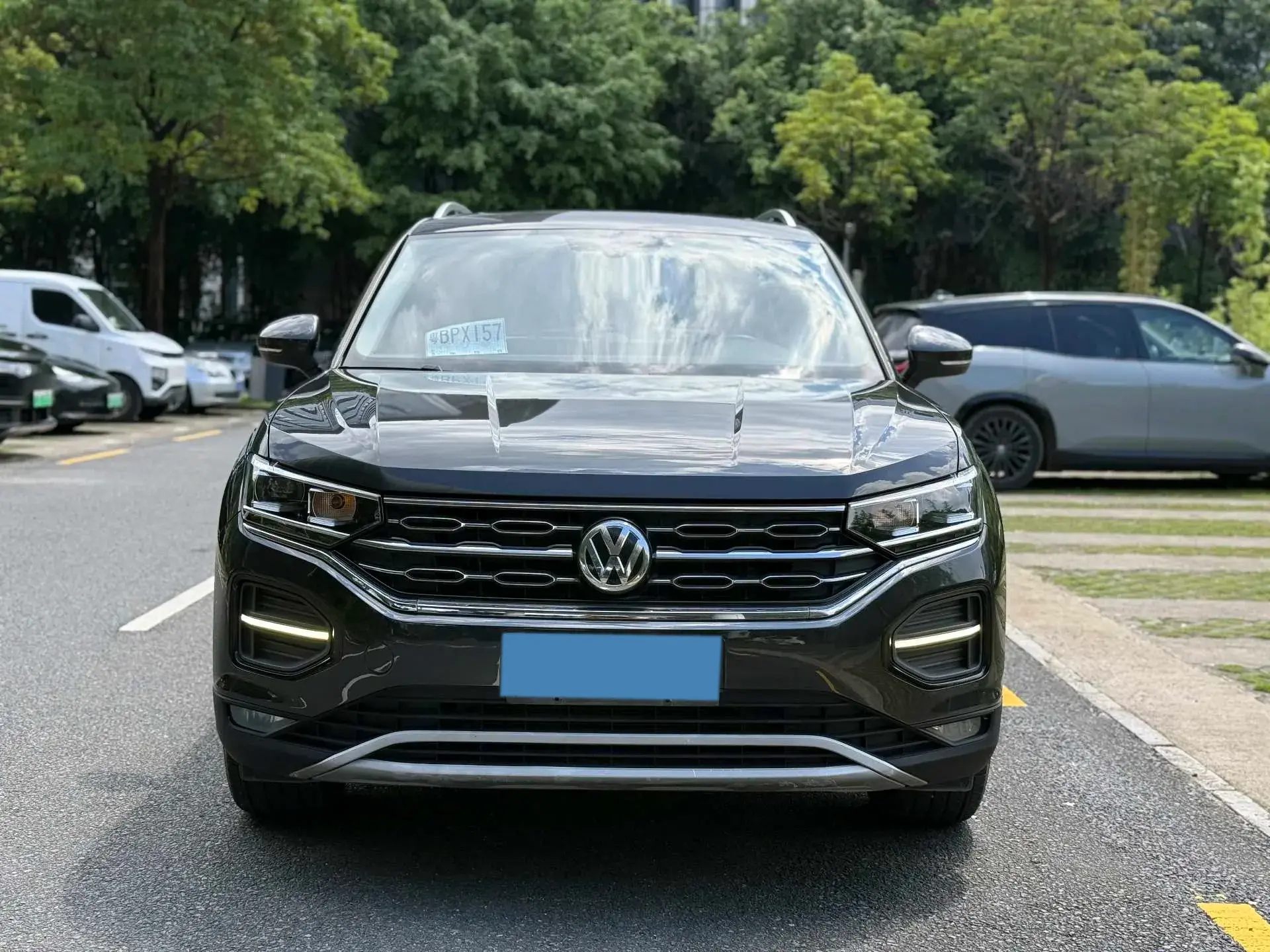 2019 VOLKSWAGEN TAYRON thumbnail 2