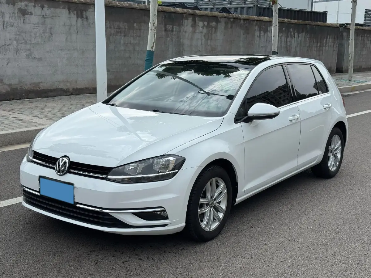 2019 Volkswagen Golf 1.4T 150HP L4 7DCT