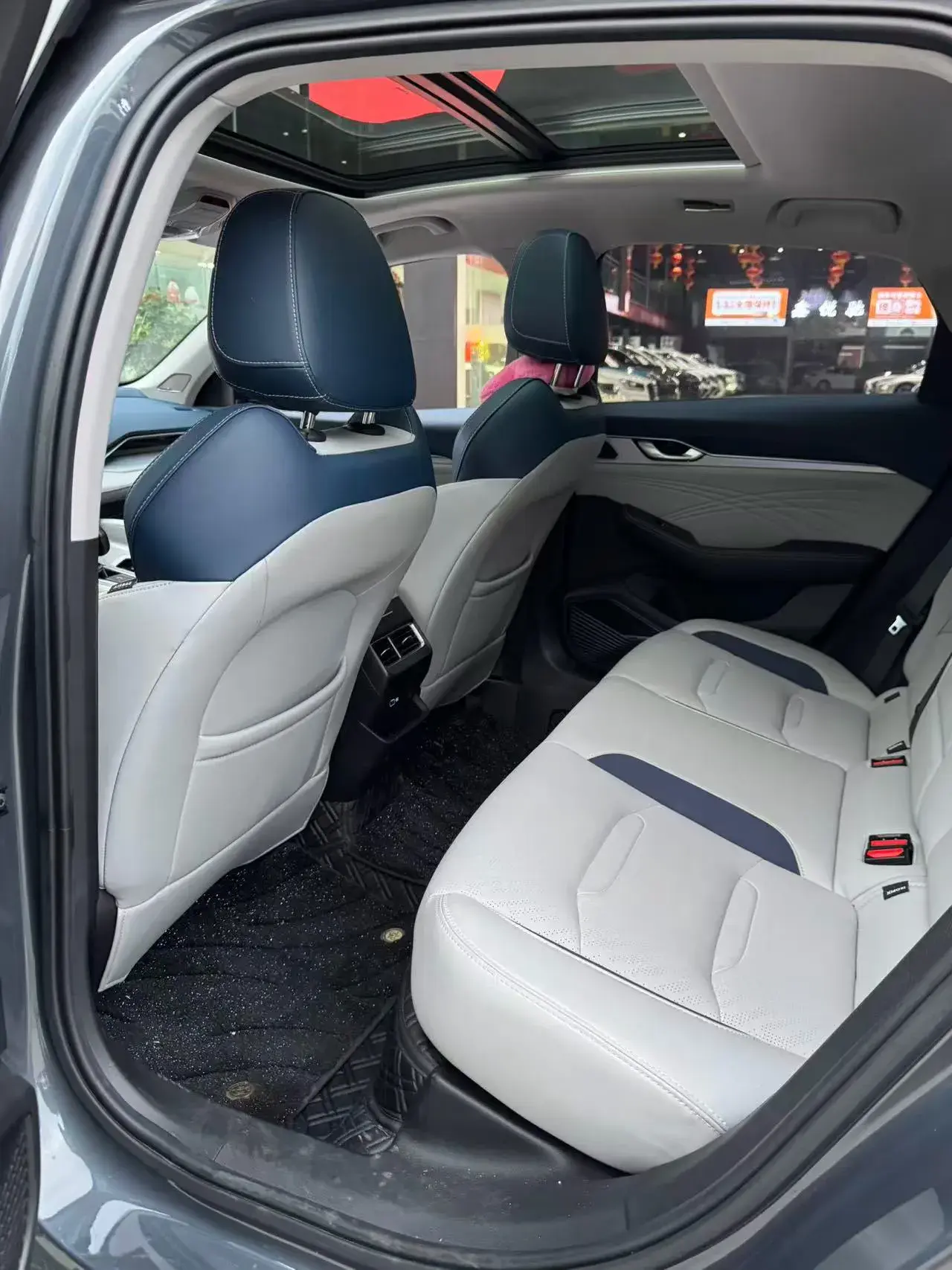 2023 GEELY PREFACE thumbnail 3