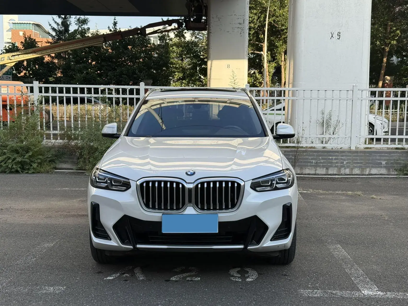 2022 BMW X3 thumbnail 2