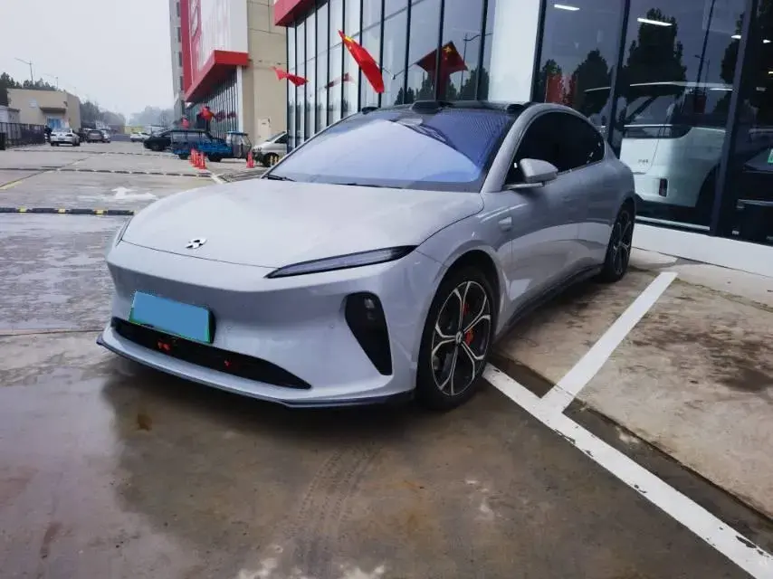 2024 NIO ET5 BEV 75KWH