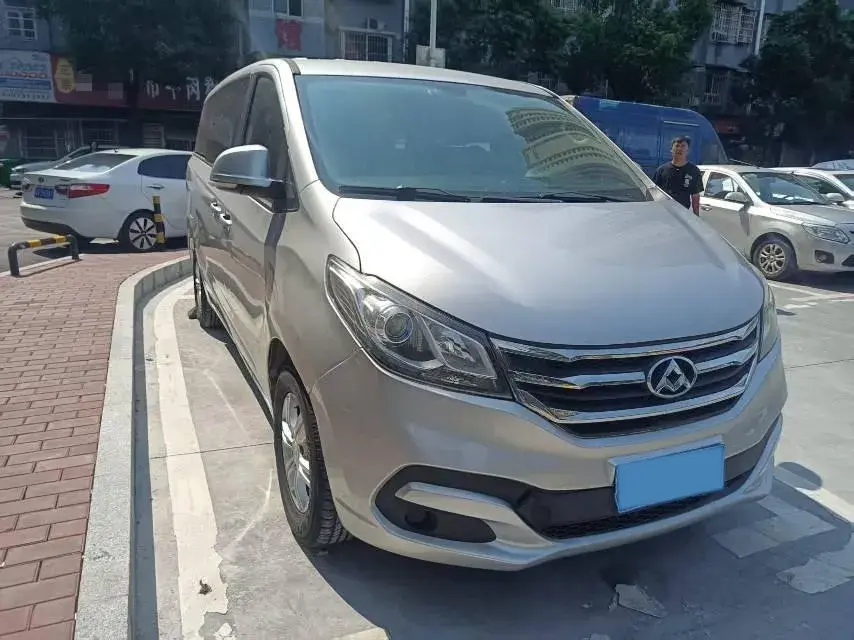 2016 MAXUS G10 thumbnail 2