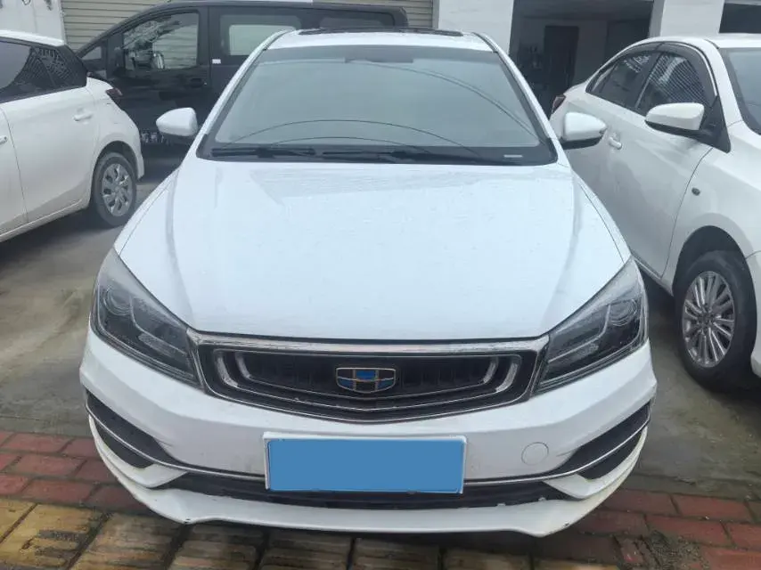 2018 GEELY EMGRAND thumbnail 2