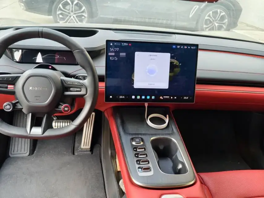 2024 MI SU7 thumbnail 4