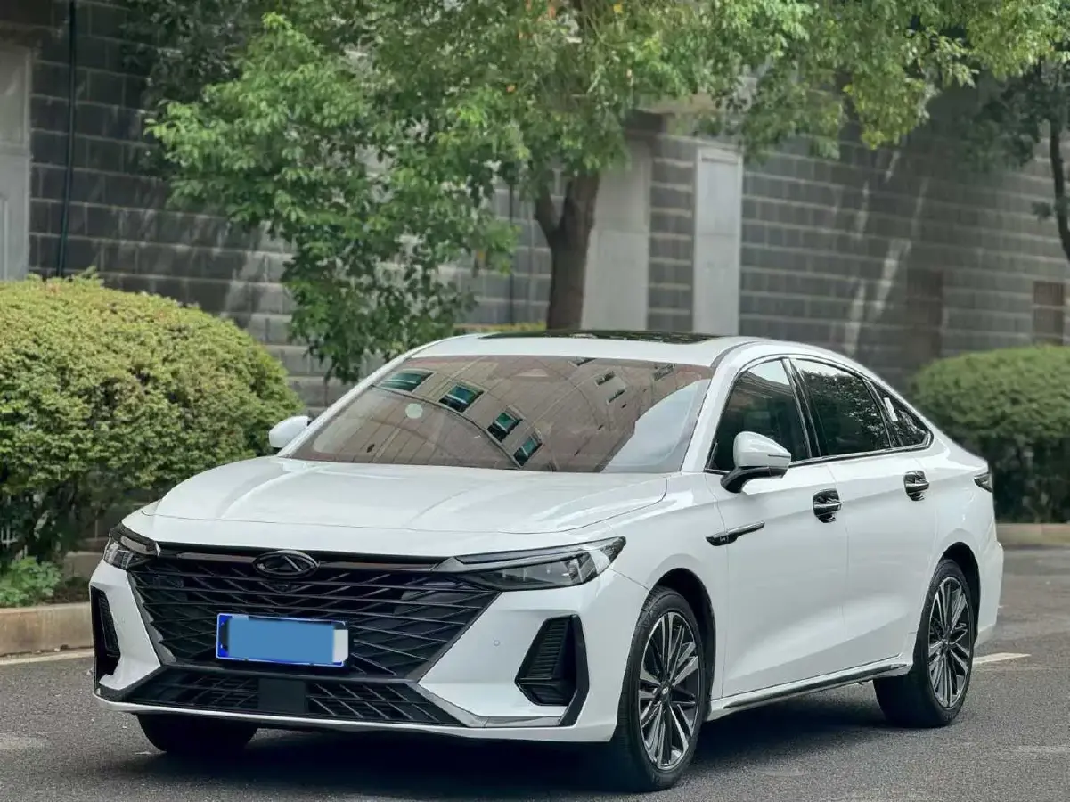 2023 Chery Arrizo 8 2.0T 254HP L4 7DCT