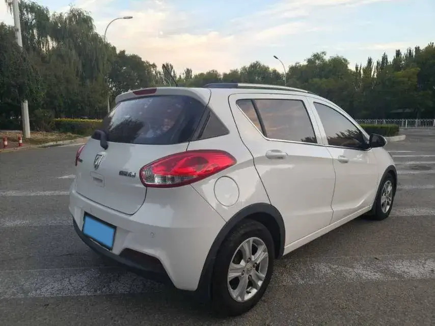 2017 BAOJUN 310 thumbnail 4