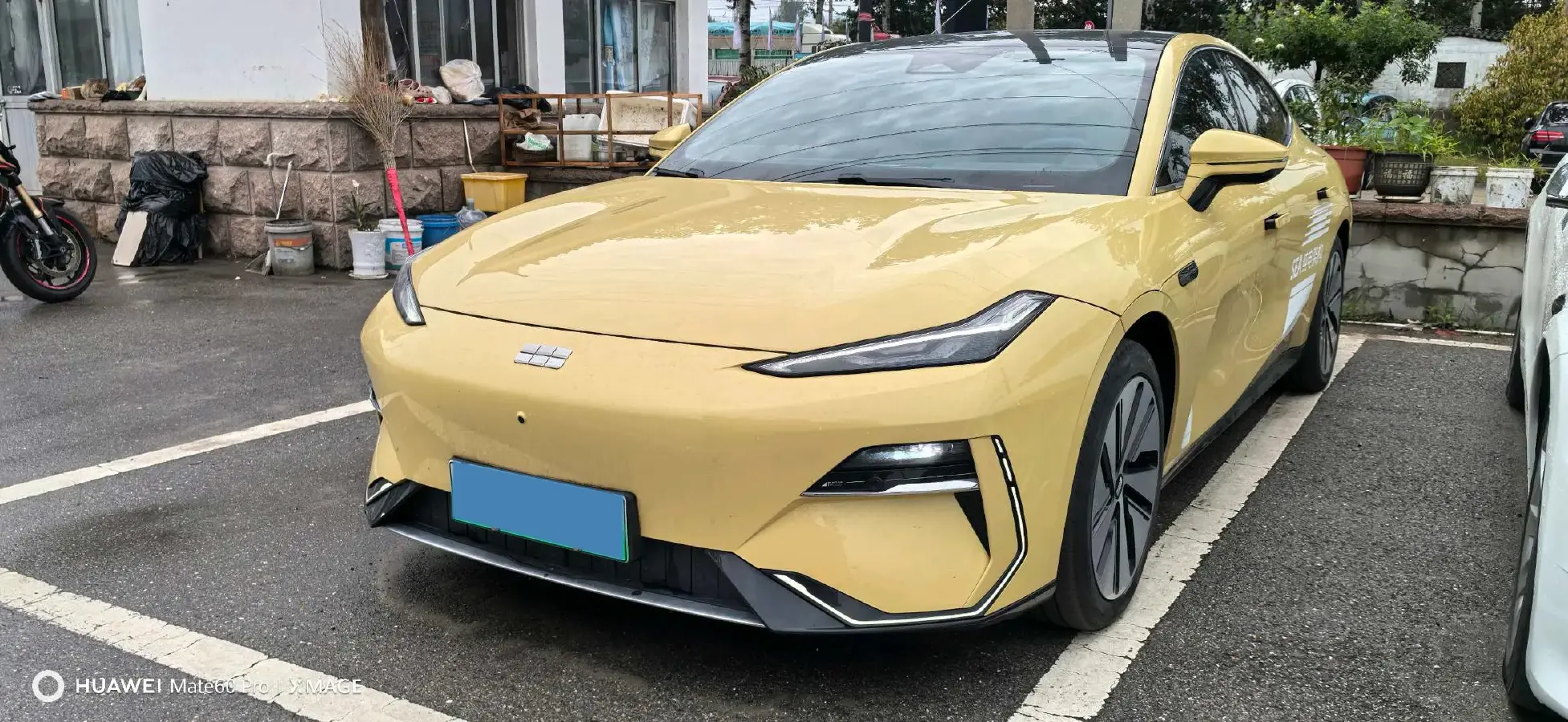 2024 Geely Galaxy E8 BEV 76KWH