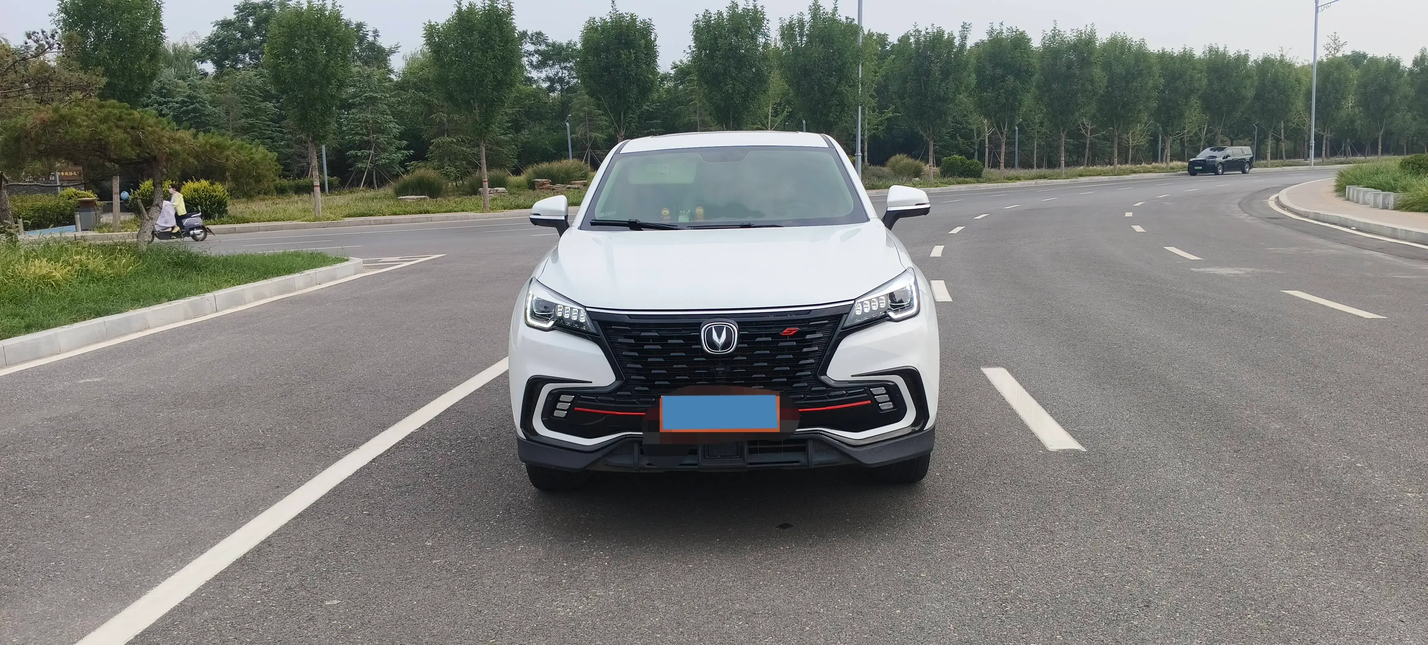 2021 CHANGAN CS85 thumbnail 2