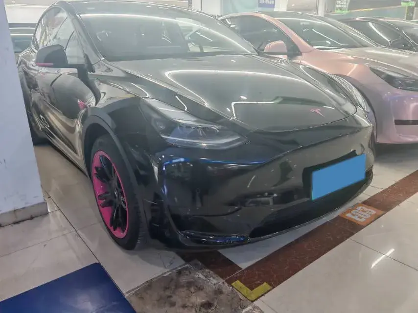 2022 TESLA MODEL thumbnail 2