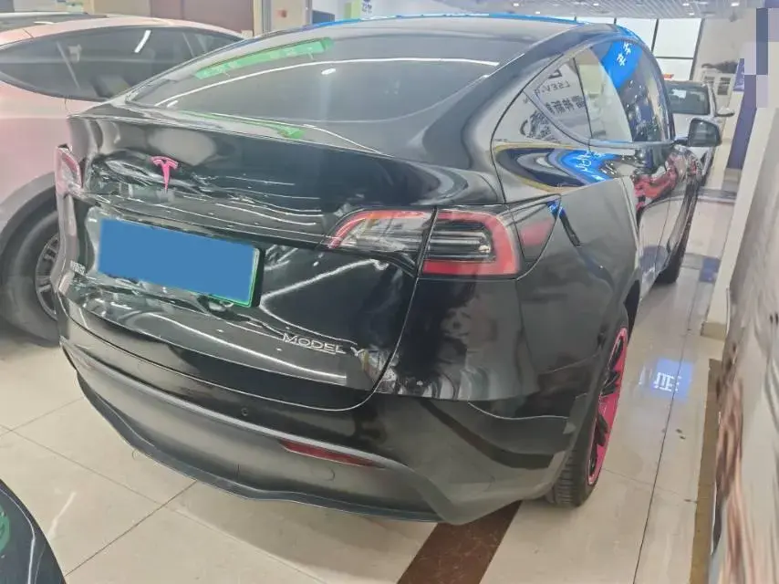 2022 TESLA MODEL thumbnail 4