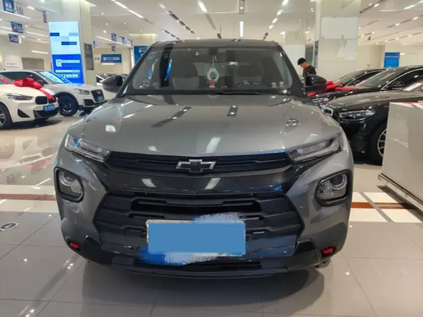 2019 CHEVROLET TRAILBLAZER thumbnail 2