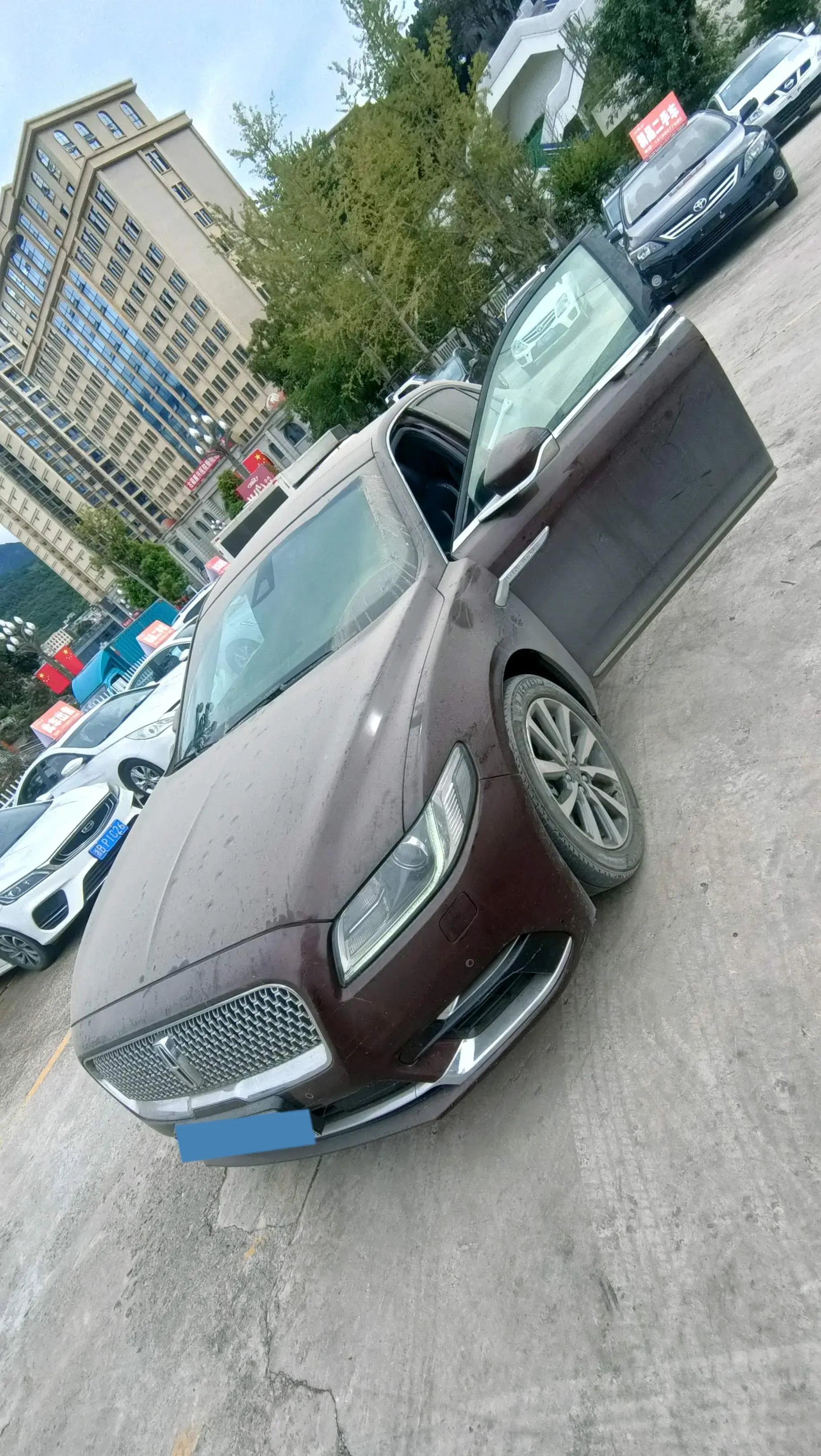 2019 LINCOLN CONTINENTAL thumbnail 2