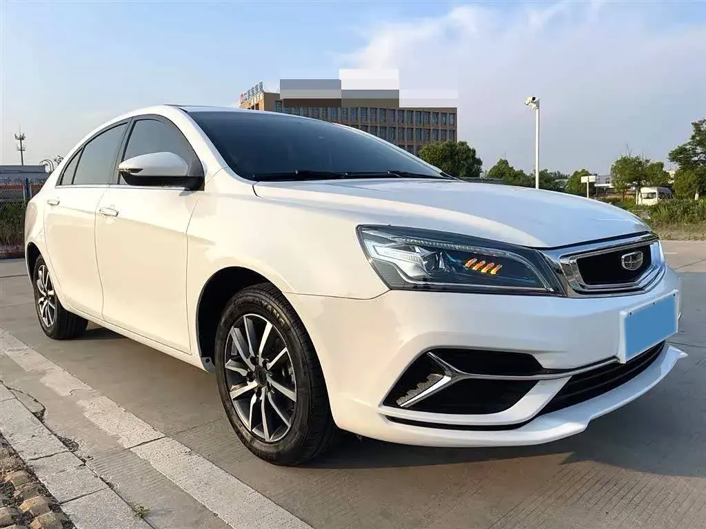 2020 GEELY EMGRAND thumbnail 3