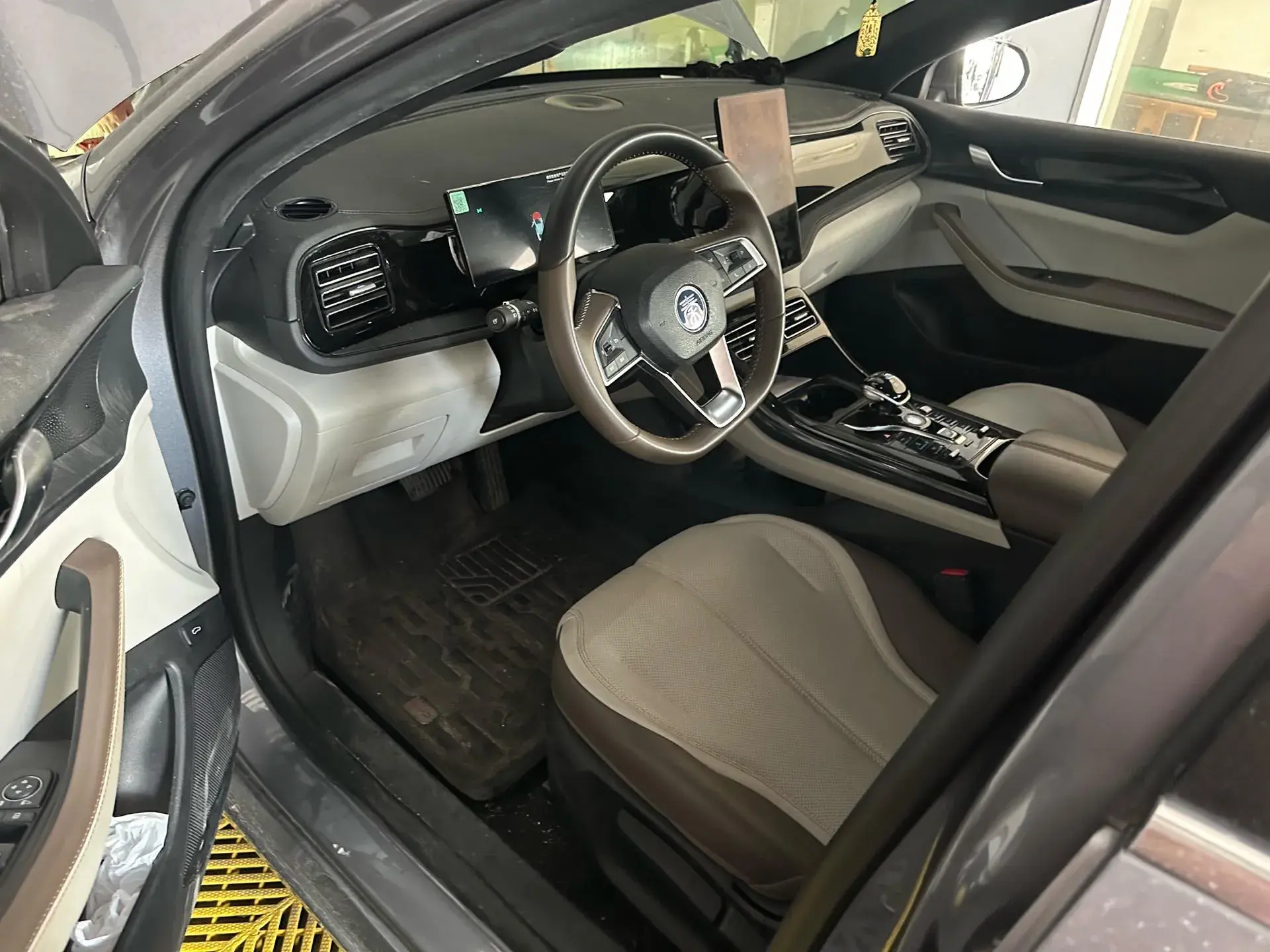 2024 BYD QIN thumbnail 3