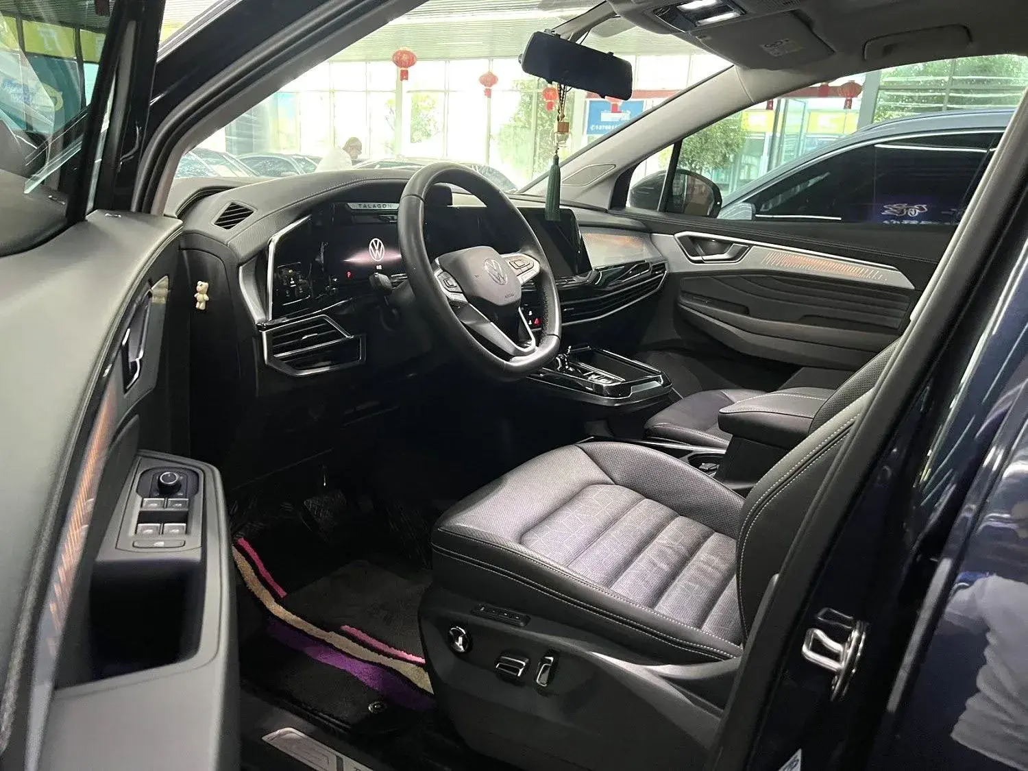 2021 VOLKSWAGEN TALAGON thumbnail 3