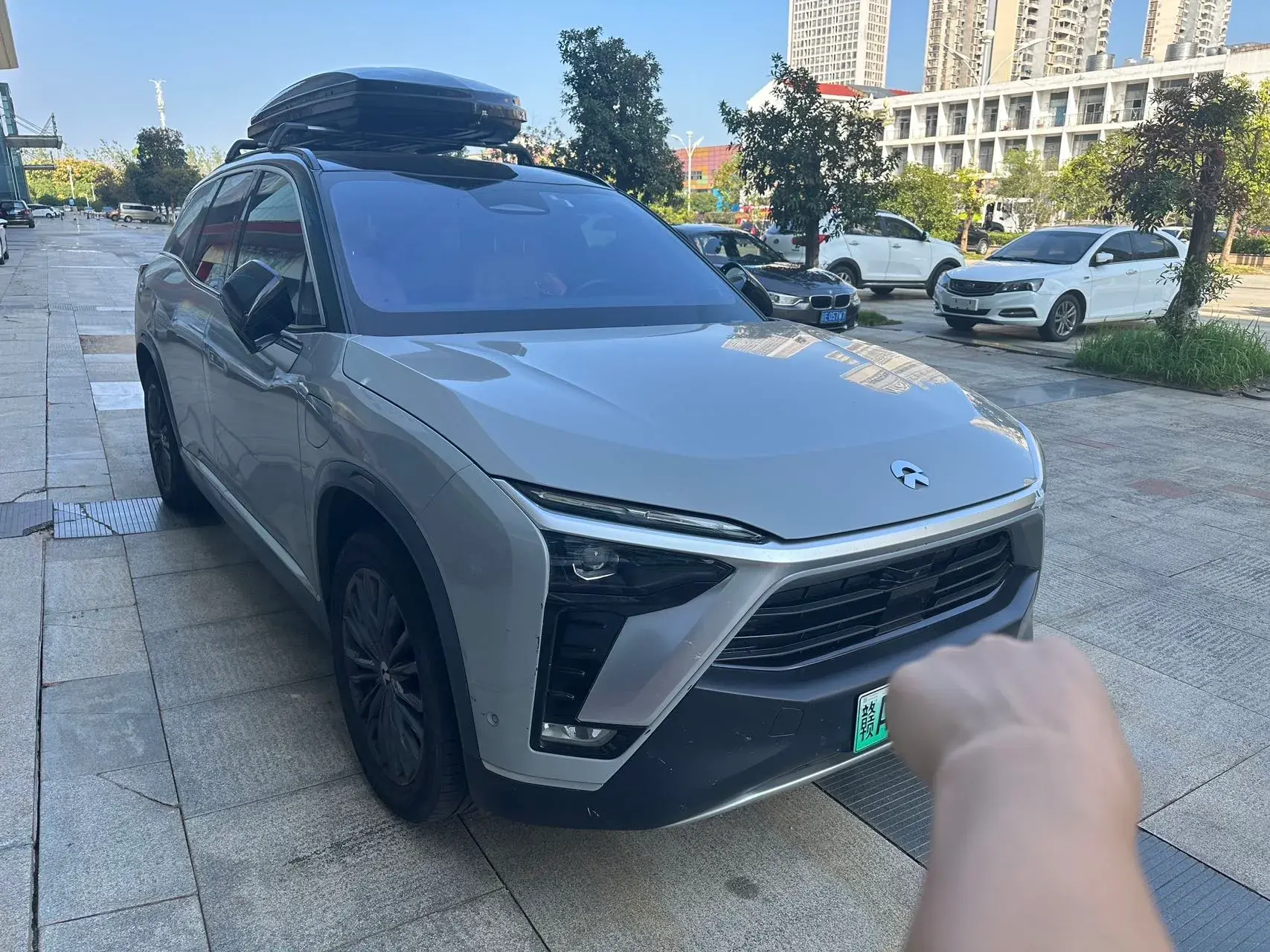 2022 NIO ES8 thumbnail 2