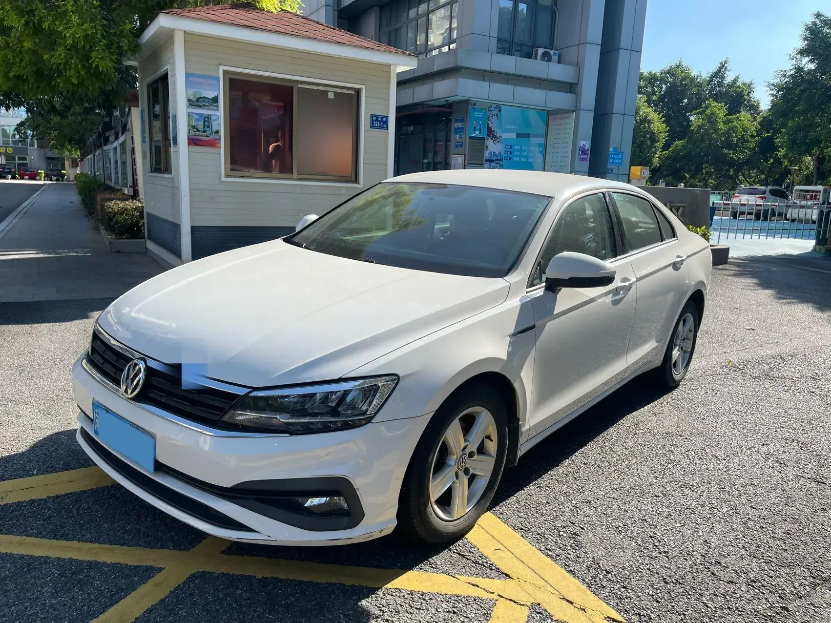 2019 VOLKSWAGEN LAMANDO view 1