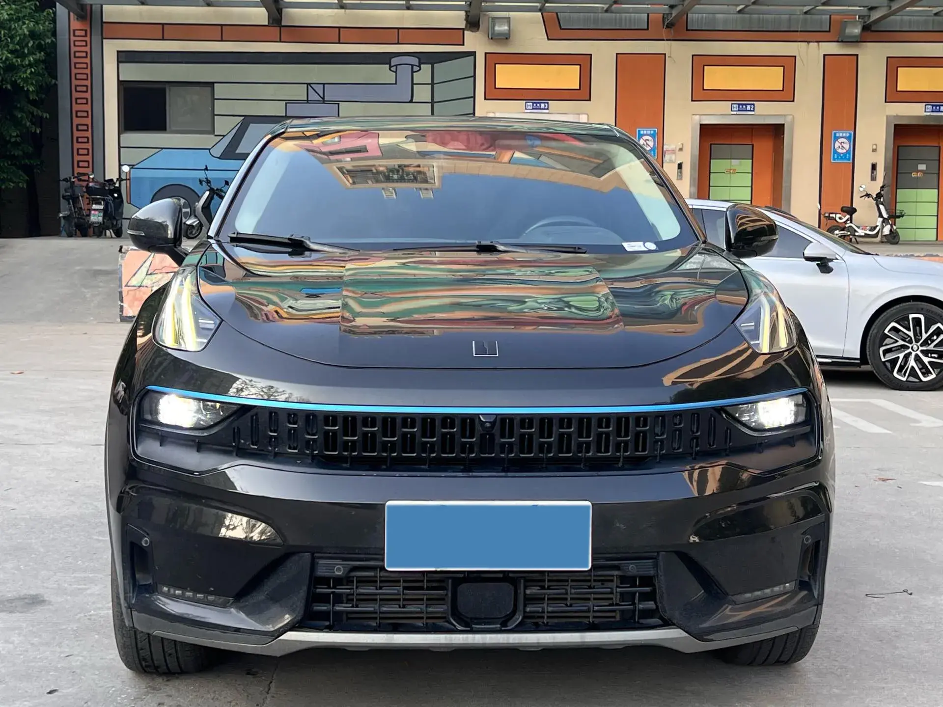 2020 LYNK&CO 05 thumbnail 2