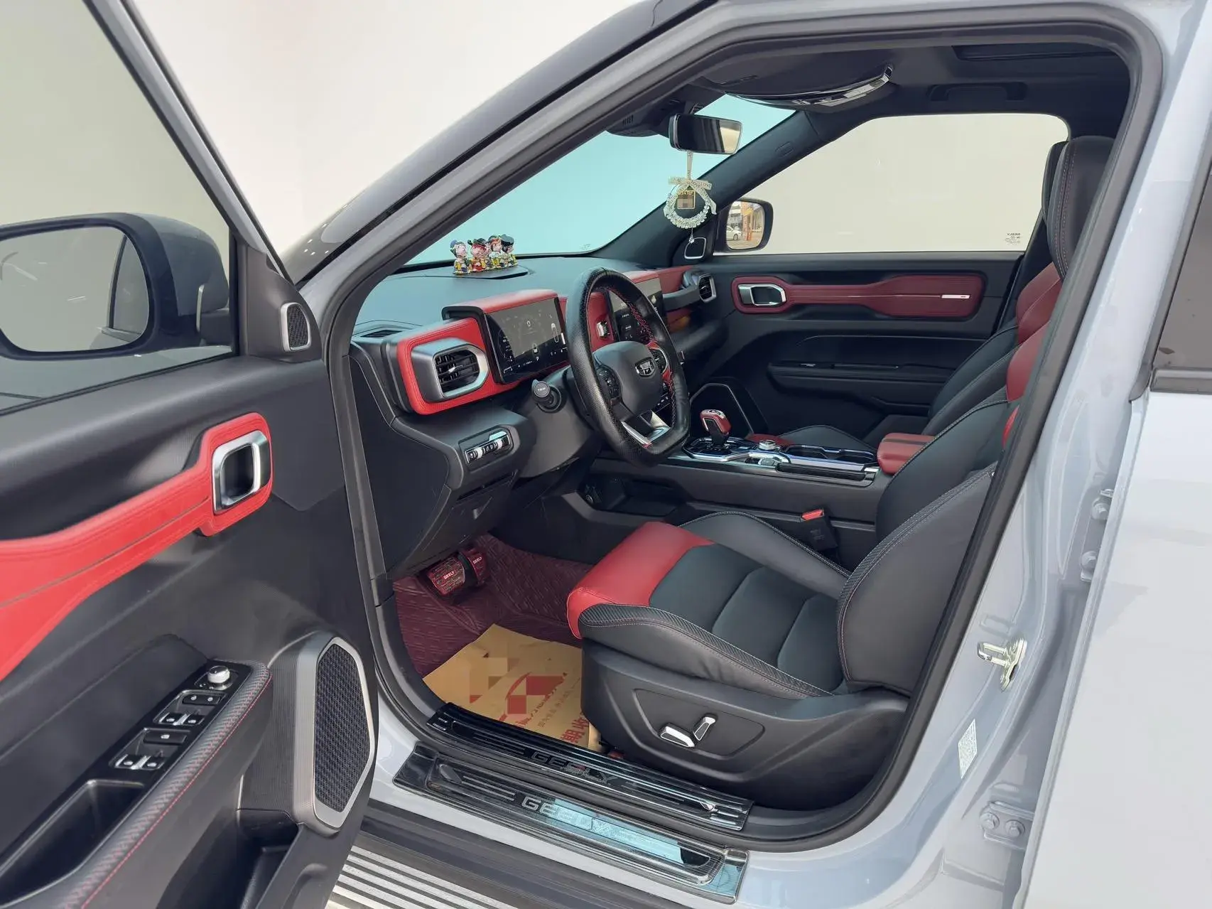 2020 GEELY ICON thumbnail 4