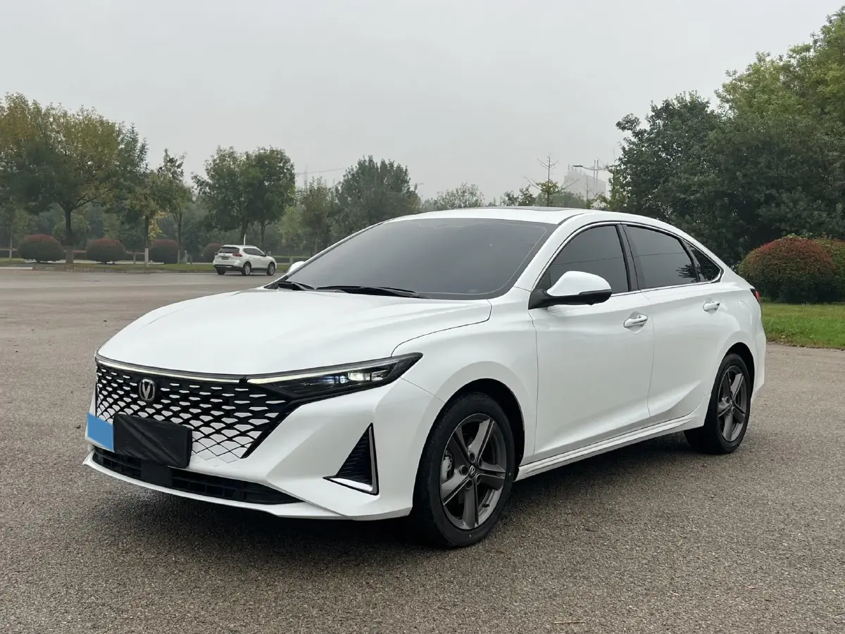 2023 ChangAn Raeton Plus 1.5T 188HP L4 7DCT