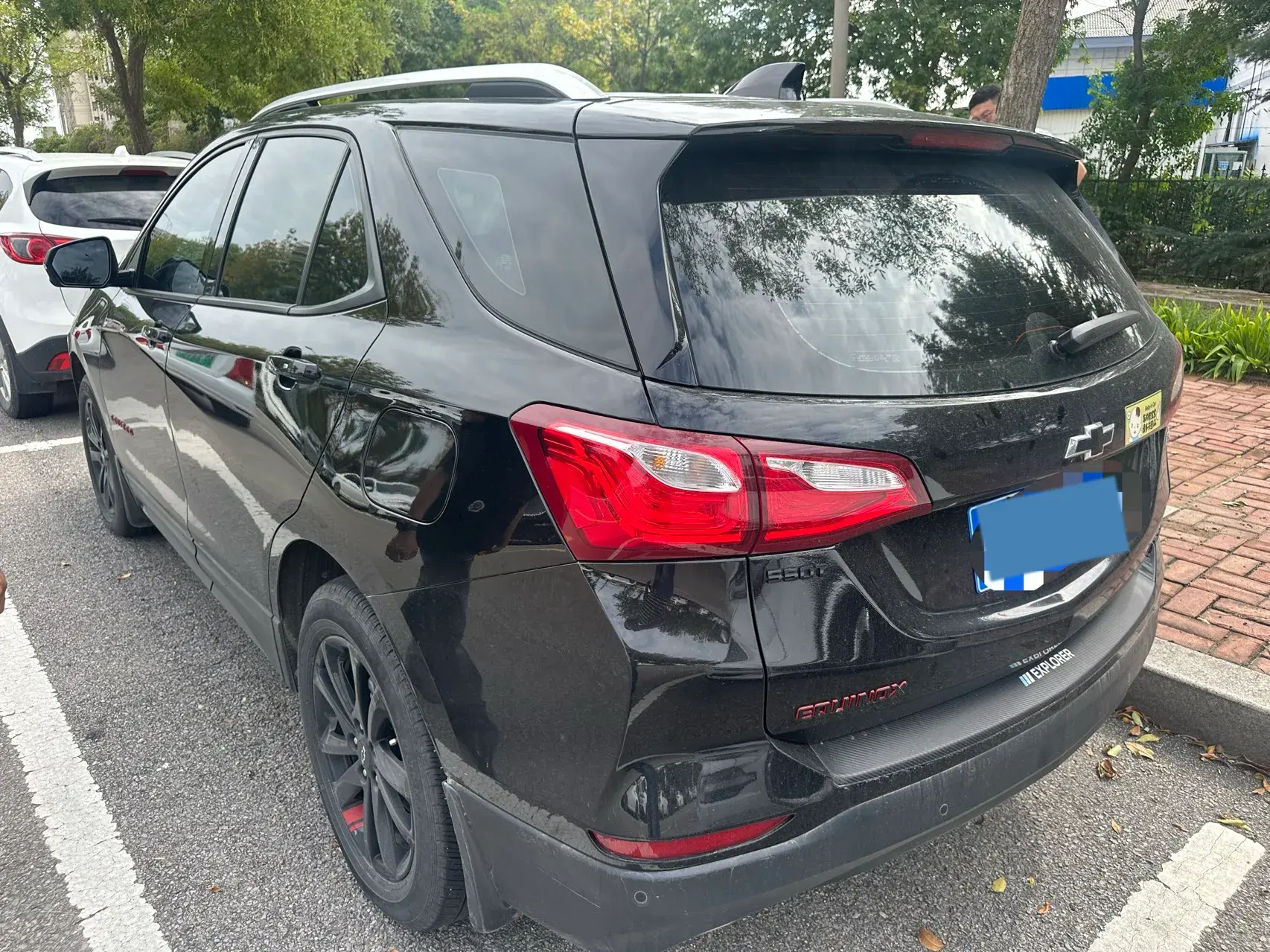 2019 CHEVROLET EQUINOX thumbnail 4