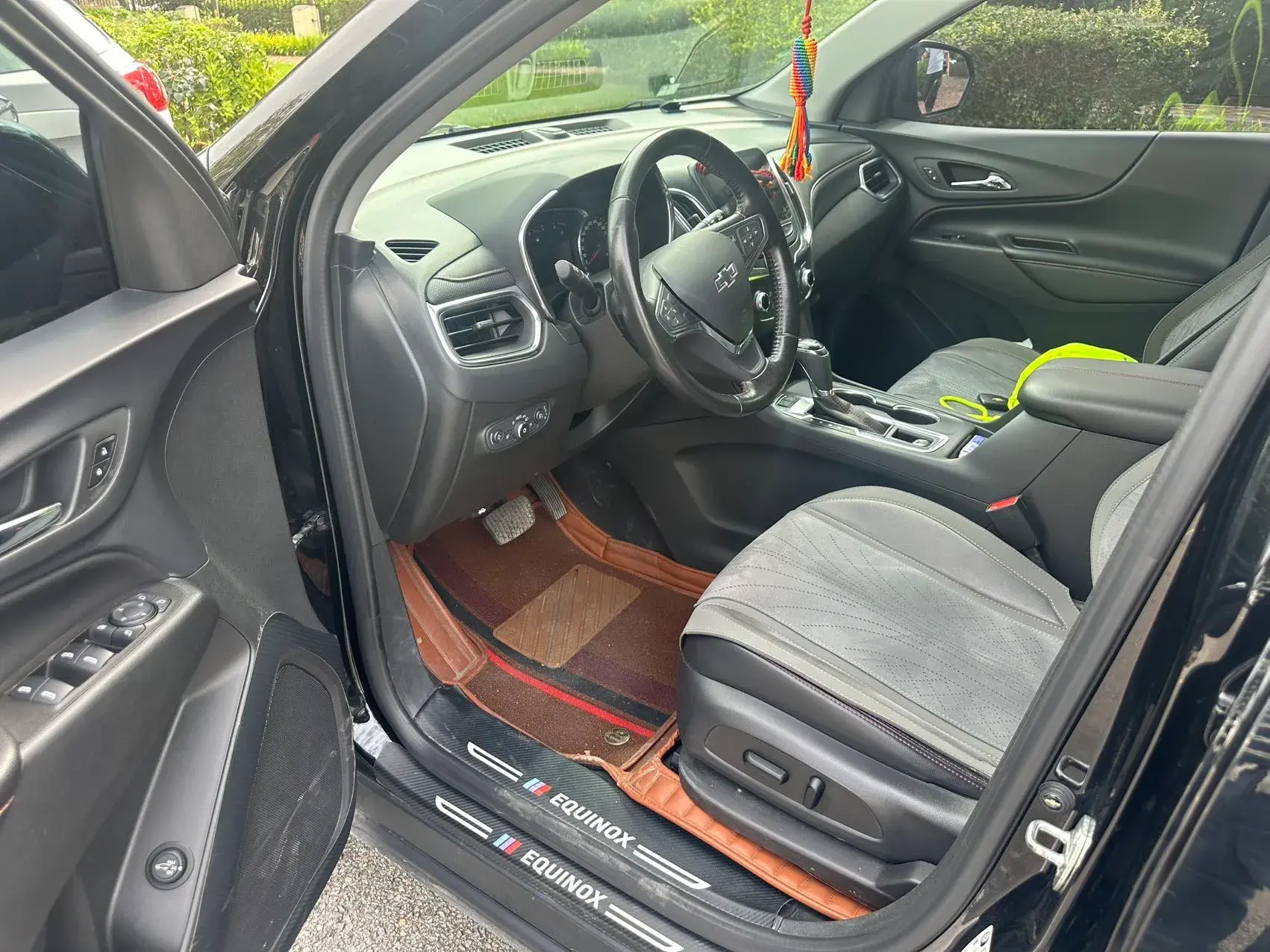 2019 CHEVROLET EQUINOX thumbnail 3