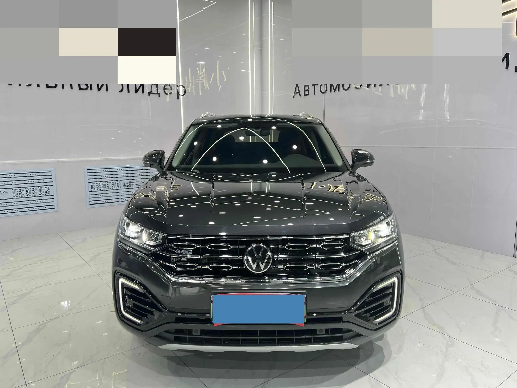 2022 VOLKSWAGEN TAYRON thumbnail 3