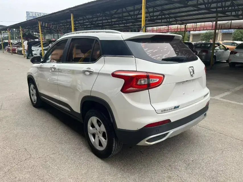 2017 BAOJUN 510 thumbnail 4