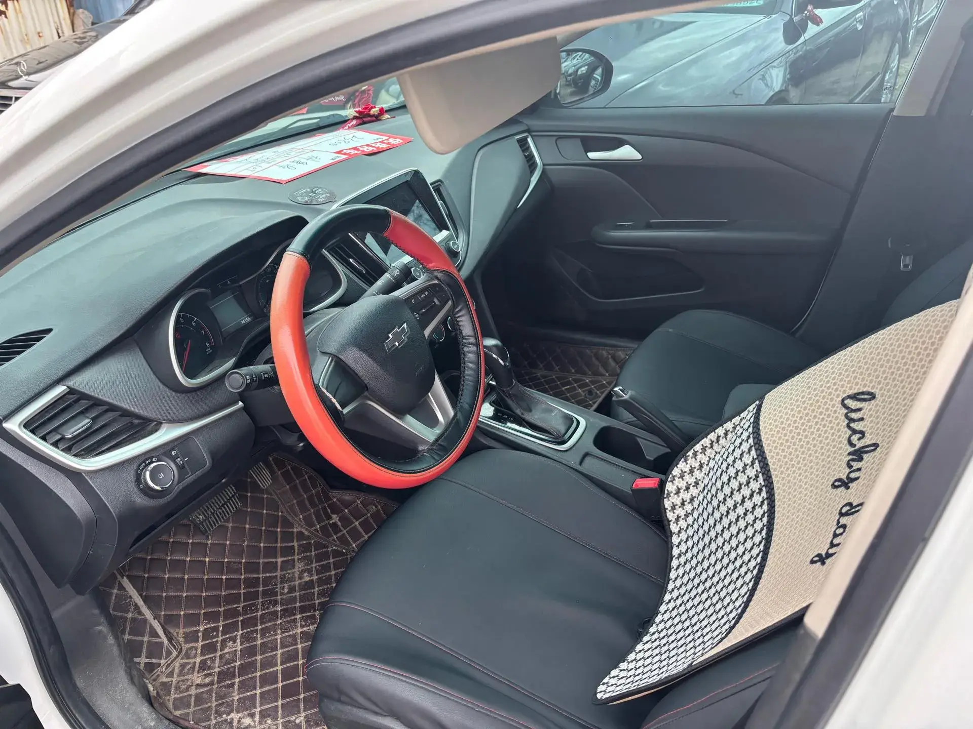 2019 CHEVROLET MONZA thumbnail 3