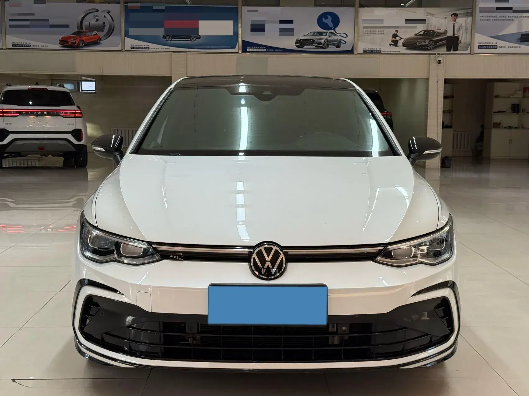 2023 VOLKSWAGEN GOLF thumbnail 2