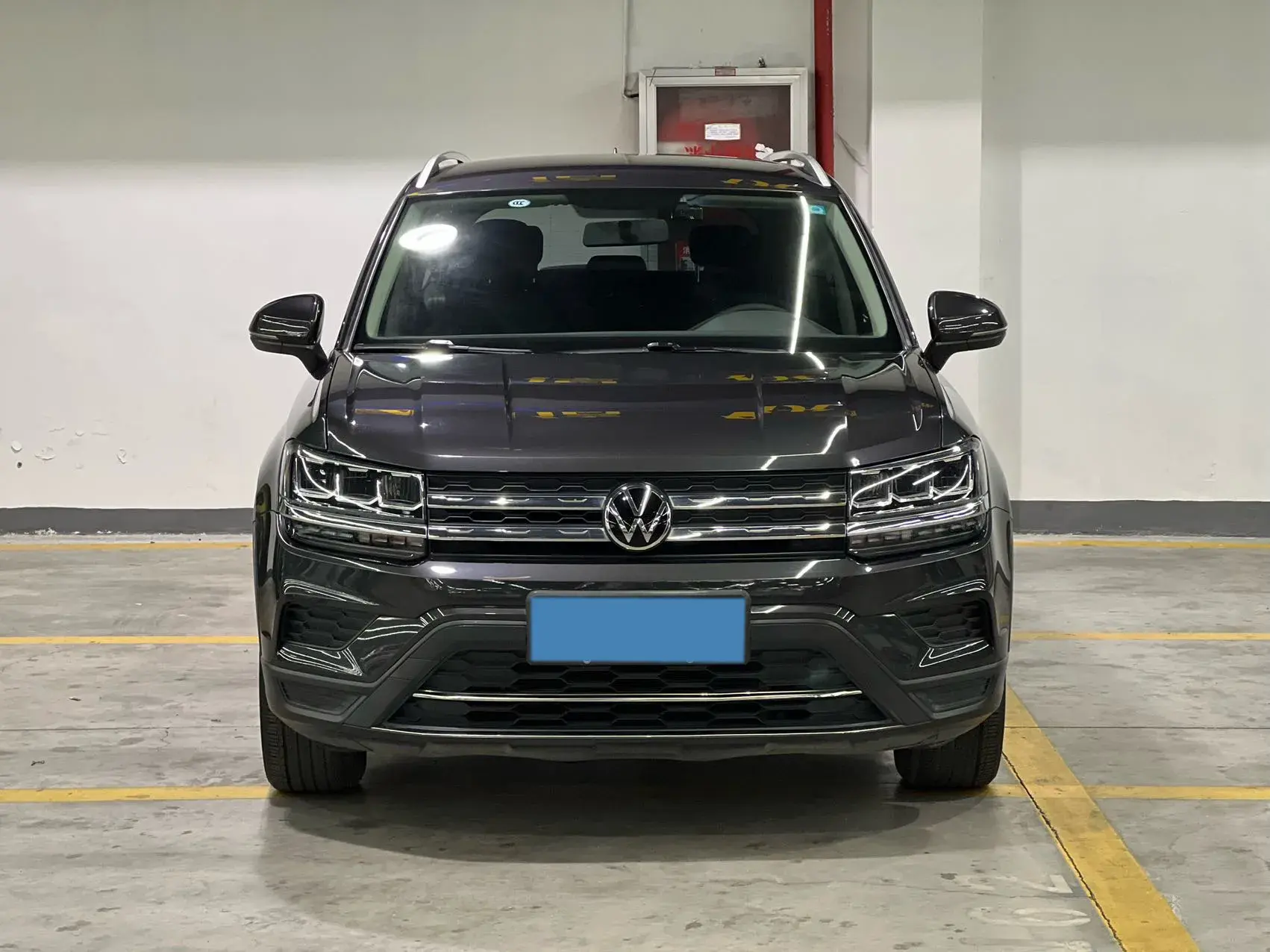 2021 VOLKSWAGEN THARU thumbnail 2