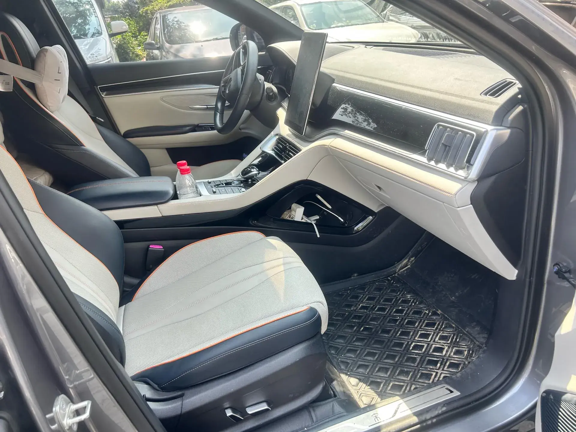 2022 BYD SONG thumbnail 4