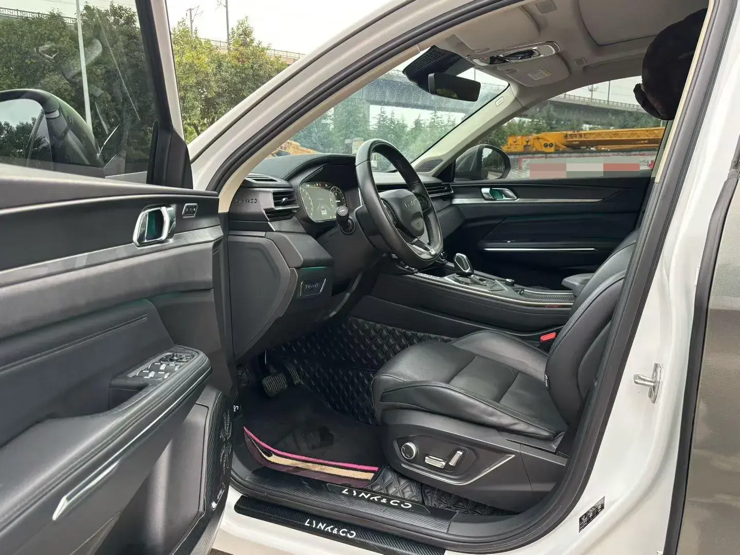 2021 LYNK&CO 01 thumbnail 3